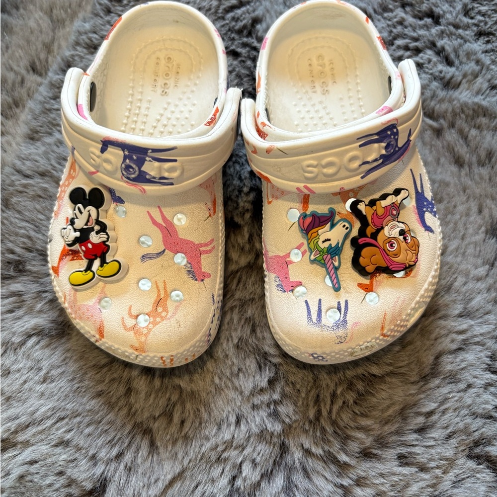 Kids Unicorn Crocs - White size 8